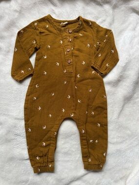 Quincy Mae Mustard Bird-Print Muslin Romper